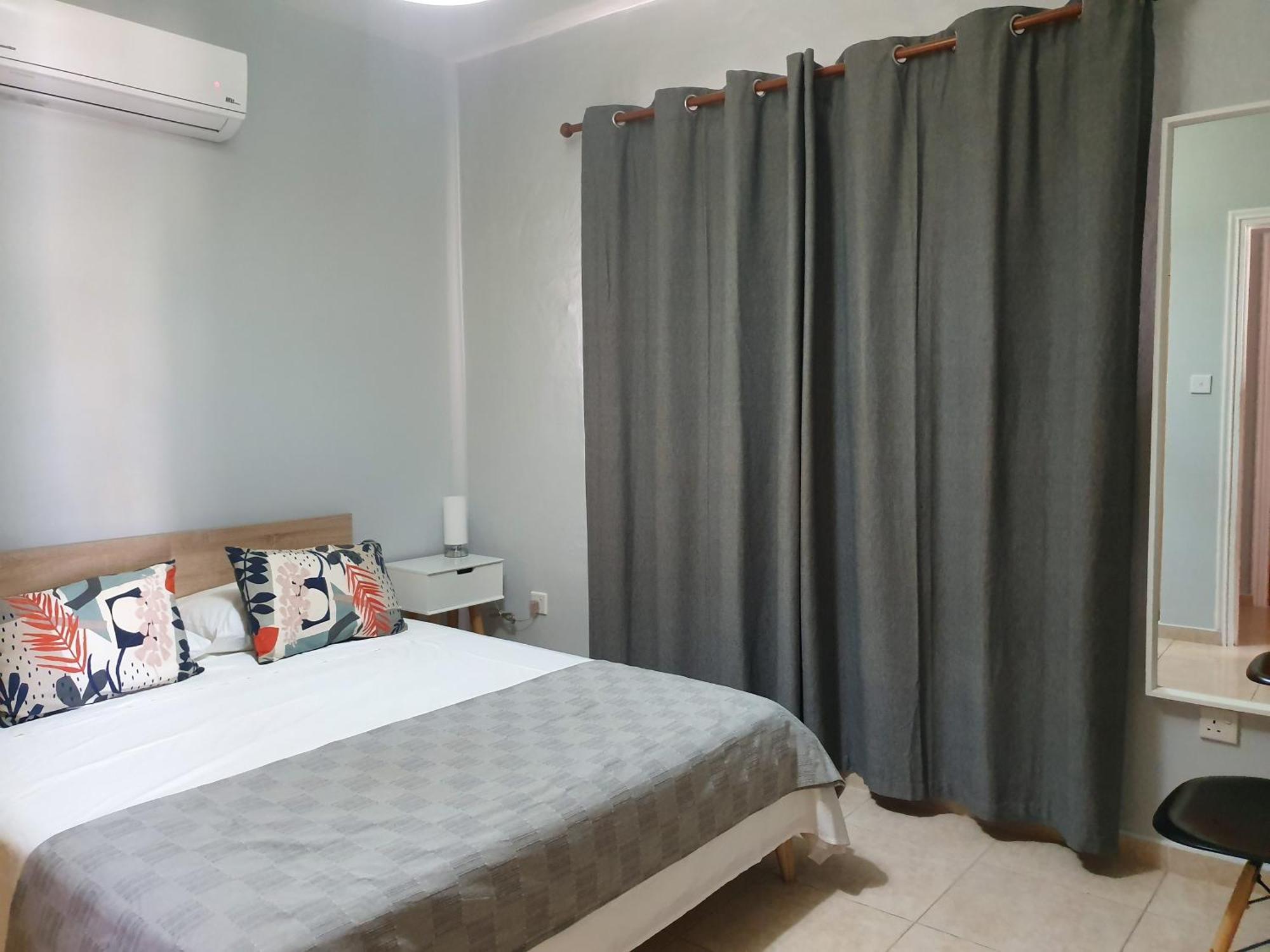 Sirena Sunrise, Apartment 4 Paphos Exterior photo